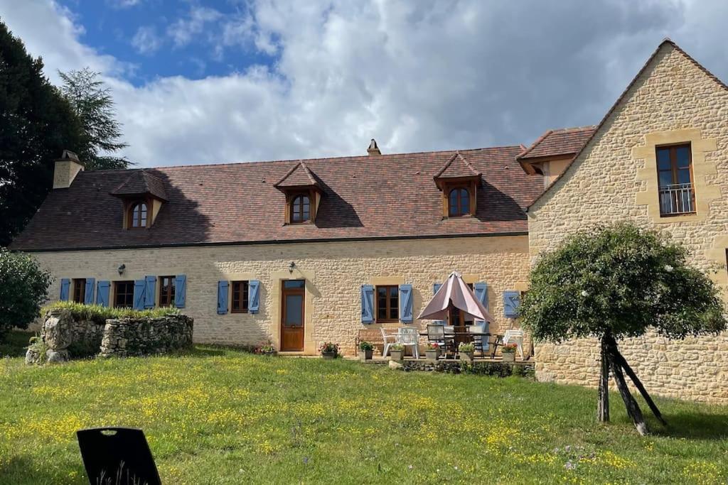 Charming 19Th Century Farmhouse With Pool Vitrac  Eksteriør bilde