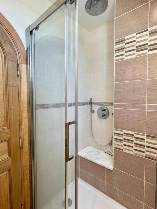 Charming 19Th Century Farmhouse With Pool Vitrac  Eksteriør bilde